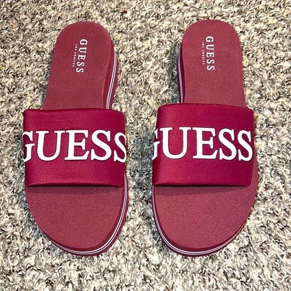 Guess Slips  brand new Size: 8M - Picture 2 of 4